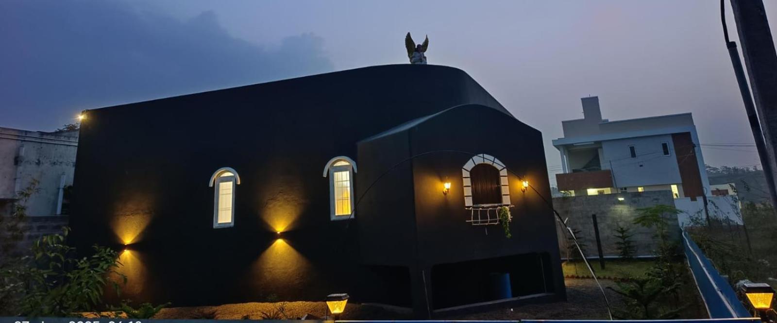Caveman Guest House ポンディシェリ エクステリア 写真